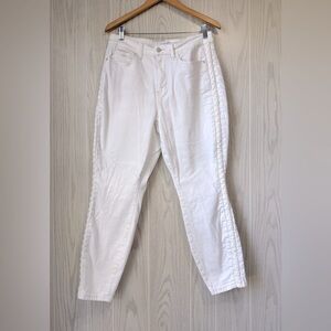 Judy Blue Mid Rise Braided Detail White Relaxed Fit Jeans Size 14W EUC